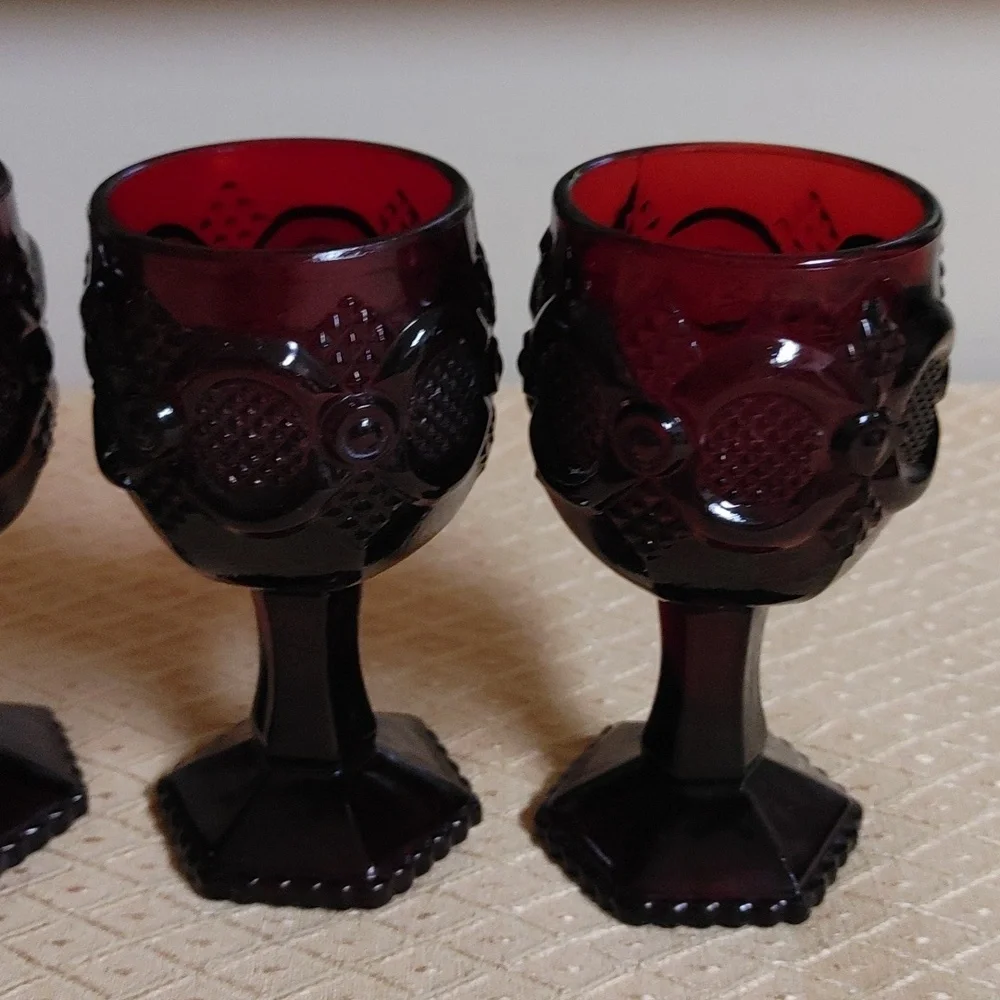 4 Vintage Avon Ruby Cape Cod 3 oz Wine Glasses Tea Light Candle Holder